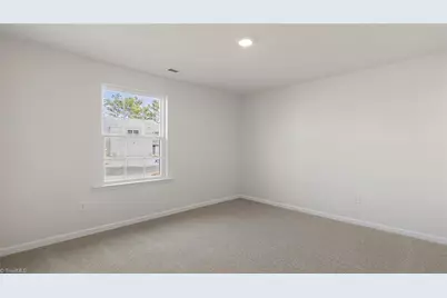 1614 String Drive, Winston-Salem, NC 27107 - Photo 3