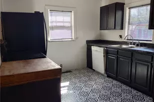 217 N Fayetteville St, Liberty, NC 27298 - Photo 11