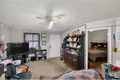 21 Hunter Street, Thomasville, NC 27360 - Photo 15