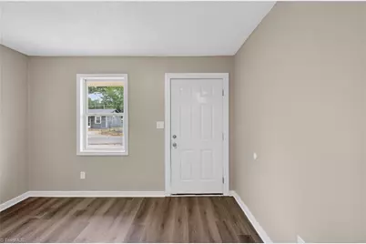 29 Hunter Street, Thomasville, NC 27360 - Photo 23