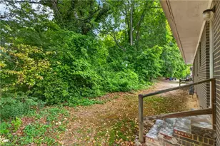 29 Hunter St, Thomasville, NC 27360 - Photo 29