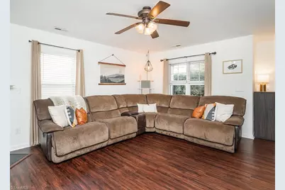 203 Collington Drive, Mebane, NC 27302 - Photo 7