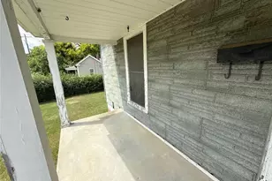 1421 South Ave, Eden, NC 27288 - Photo 5