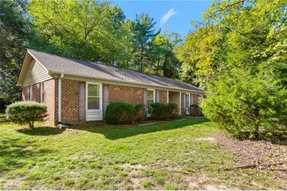 3 Roxby Court, Greensboro, NC 27455 - Photo 3