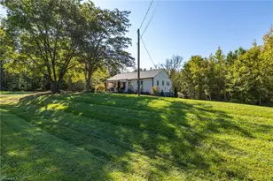 1333 Commonwealth Rd, Randleman, NC 27317 - Photo 7