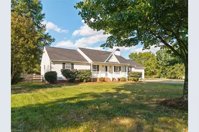 100 Prima Drive, Greensboro, NC 27455 - Photo 33