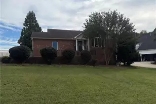 906 Lunar Dr, Archdale, NC 27263 - Photo 1