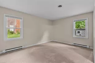 5002 Carolwood Dr, Greensboro, NC 27407 - Photo 9