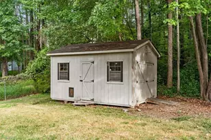 5002 Carolwood Dr, Greensboro, NC 27407 - Photo 17