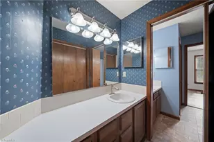 236 Tabor View Ln, Winston-Salem, NC 27106 - Photo 13