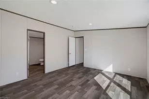 209 River St, East Bend, NC 27018 - Photo 15