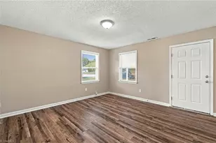 1116 Spence Ct, Burlington, NC 27217 - Photo 7