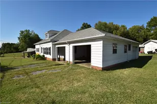 3050 Swepsonville-Saxapahaw Rd, Graham, NC 27253 - Photo 23