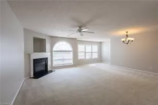 6121 Hedgecock Cir, High Point, NC 27265 - Photo 7