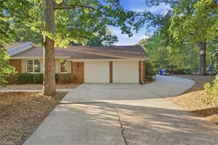 102 Cottonwood Dr, Jamestown, NC 27282 - Photo 3