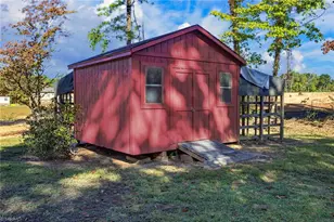 1510 Woodside Dr, Reidsville, NC 27320 - Photo 43