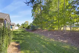 3404 Amber Mdws Rd, High Point, NC 27265 - Photo 27