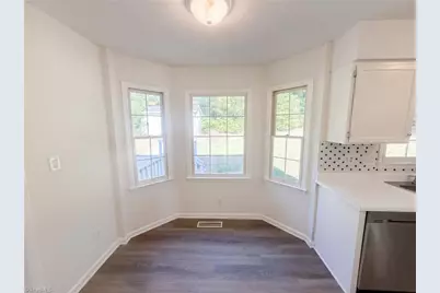 423 Sherwood Court, Eden, NC 27288 - Photo 9