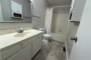 3520 Heathrow Dr, Winston-Salem, NC 27127 - Photo 9