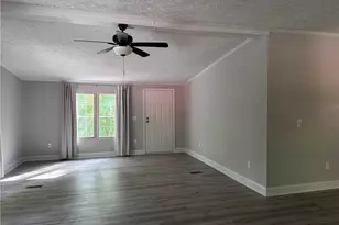 6610 Edgeworth Trail, Pfafftown, NC 27040 - Photo 5