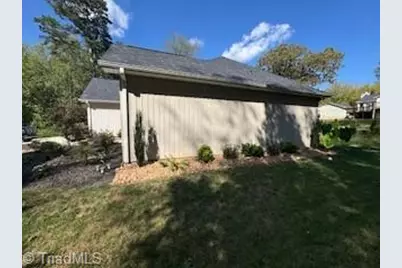 110 N Pineland Avenue, Jonesville, NC 28642 - Photo 41