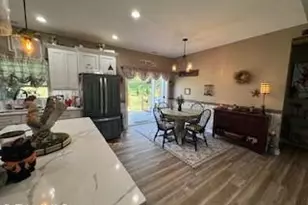 110 N Pineland Ave, Jonesville, NC 28642 - Photo 9