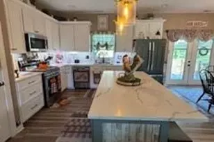 110 N Pineland Ave, Jonesville, NC 28642 - Photo 5