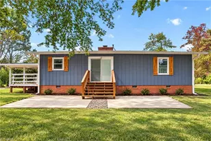 3440 Edgefield Rd, Greensboro, NC 27409 - Photo 17