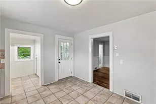 1400 24th St, Winston-Salem, NC 27105 - Photo 21