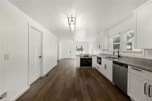 727 Trotter St, Thomasville, NC 27360 - Photo 13