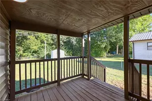 727 Trotter St, Thomasville, NC 27360 - Photo 27