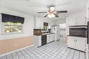466 Pine Forest Dr, Kernersville, NC 27284 - Photo 9