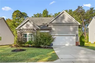 850 Royal Oak Ln, Mebane, NC 27302 - Photo 1