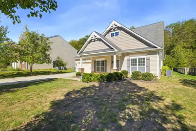 5204 Helsley Court, Summerfield, NC 27358 - Photo 3