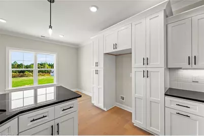 212 Cool Run, Lexington, NC 27295 - Photo 17