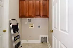 4634 Pebble Lake Dr, Pfafftown, NC 27040 - Photo 11