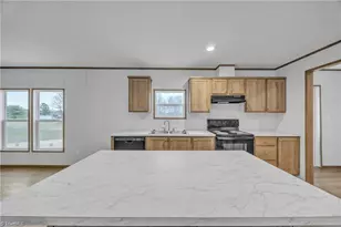 105 Estate Dr, Statesville, NC 28678 - Photo 27