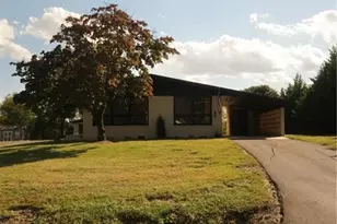 325 Bluemont Rd, Mount Airy, NC 27030 - Photo 3