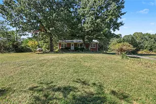 7034 Hemphill Rd, Julian, NC 27283 - Photo 9