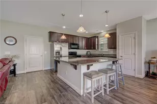 4045 Dunkirk Dr, Burlington, NC 27215 - Photo 9