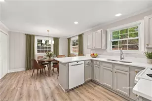 1400 Oak St, Greensboro, NC 27403 - Photo 13