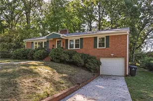 2716 Patricia Ln, Winston-Salem, NC 27103 - Photo 3