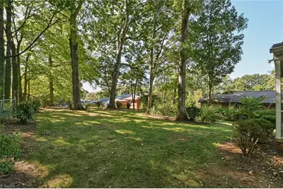 2716 Patricia Lane, Winston-Salem, NC 27103 - Photo 37