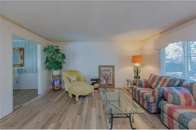 605 Greenvine Circle, Winston-Salem, NC 27103 - Photo 9