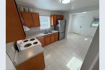 515 W Sprague Street, Winston-Salem, NC 27127 - Photo 9