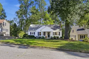 1711 Meadowbrook Dr, Winston-Salem, NC 27104 - Photo 3