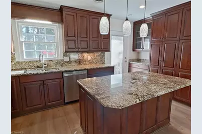 261 Dudley Avenue, Mount Airy, NC 27030 - Photo 17