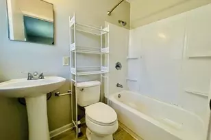 215 McIver St, Greensboro, NC 27403 - Photo 15