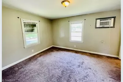 215 McIver Street #A, Greensboro, NC 27403 - Photo 11