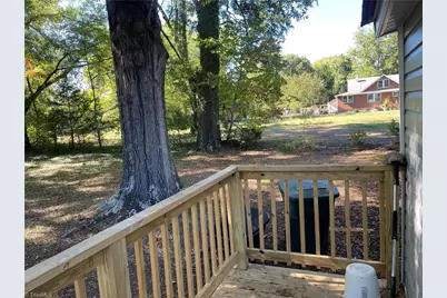 425 Moir Street, Eden, NC 27288 - Photo 17